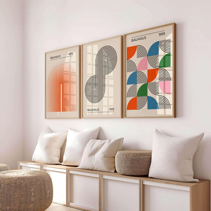 Bauhaus Wall Art Set: Retro Abstract Exhibition Posters
